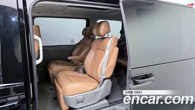 Hyundai Staria Inspiration, 2023 11