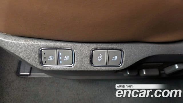 Hyundai Staria Inspiration, 2023 18