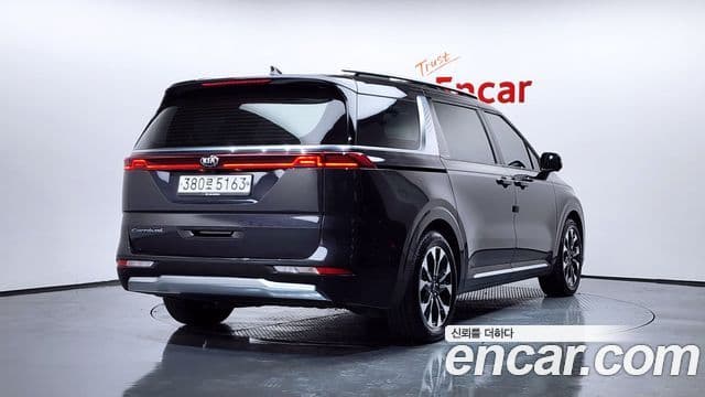 Kia Carnival 4세대 Signature, 2021 2