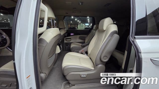 Kia Carnival 4세대 Signature, 2021 10