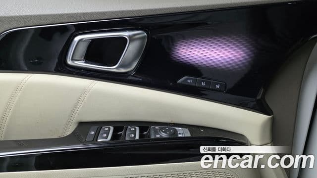 Kia Carnival 4세대 Signature, 2021 11