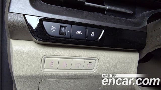 Kia Carnival 4세대 Signature, 2021 12