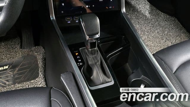 KG모빌리티(SsangYong) Torres T7, 2023 9