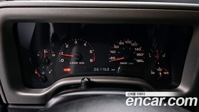 Jeep Wrangler (TJ) Sahara 2도어, 2005 8