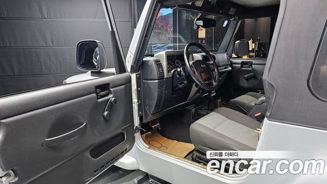 Jeep Wrangler (TJ) Sahara 2도어, 2005 10