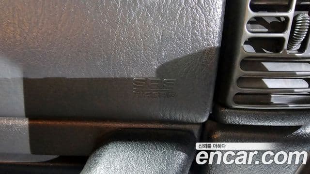 Jeep Wrangler (TJ) Sahara 2도어, 2005 19