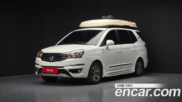 KG모빌리티(SsangYong) Korando 투리스모 4WD RX 11인승, 2018 1