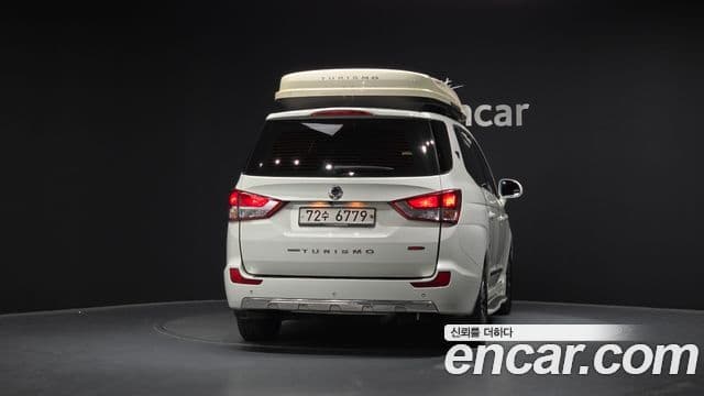 KG모빌리티(SsangYong) Korando 투리스모 4WD RX 11인승, 2018 4