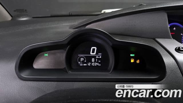 KG모빌리티(SsangYong) Korando 투리스모 4WD RX 11인승, 2018 8