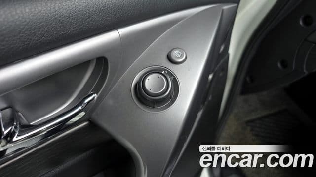 KG모빌리티(SsangYong) Korando 투리스모 4WD RX 11인승, 2018 18