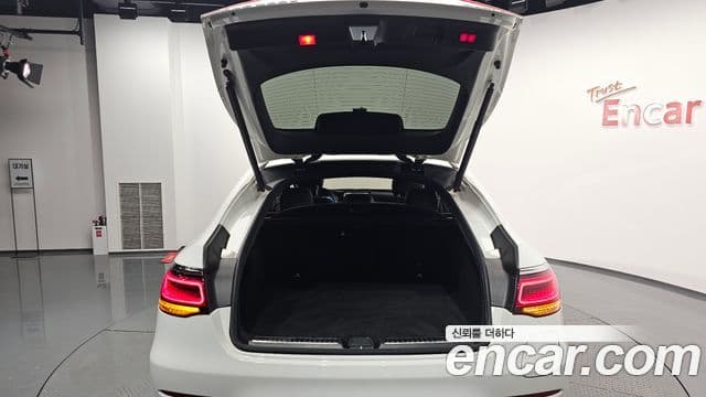 Mercedes-Benz GLC-класс X253 GLC300e 4MATIC купе, 2021 19