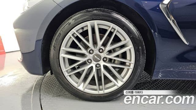 Genesis G70 Elite, 2019 все фото