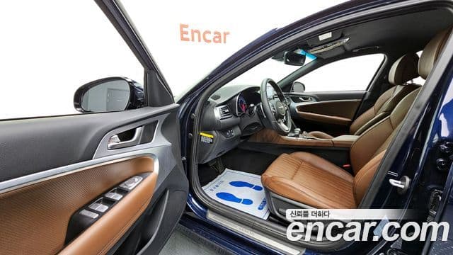 Genesis G70 Elite, 2019 10