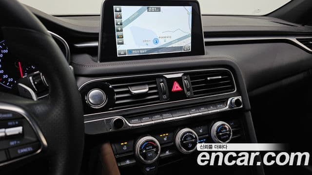 Genesis G70 Elite, 2019 16