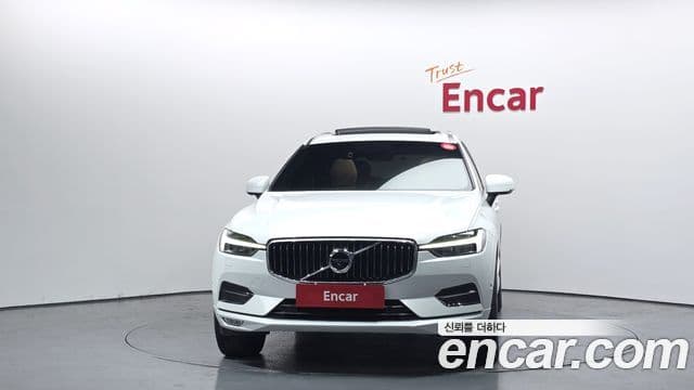 Volvo XC60 2세대 B5 Inscription, 2021 3