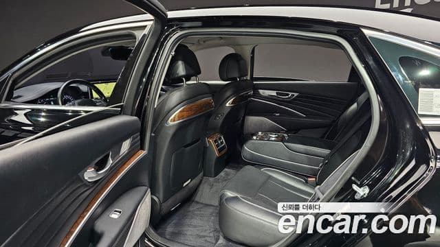 Kia The / новый K9, 2019 12