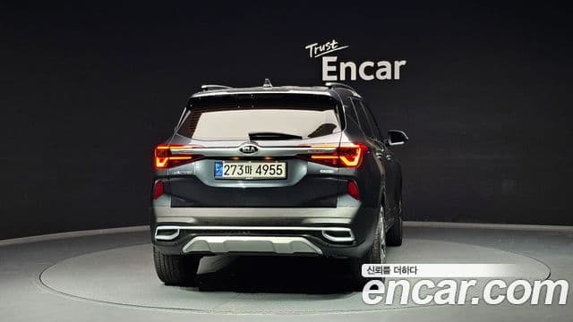 Kia Seltos Signature, 2022 4
