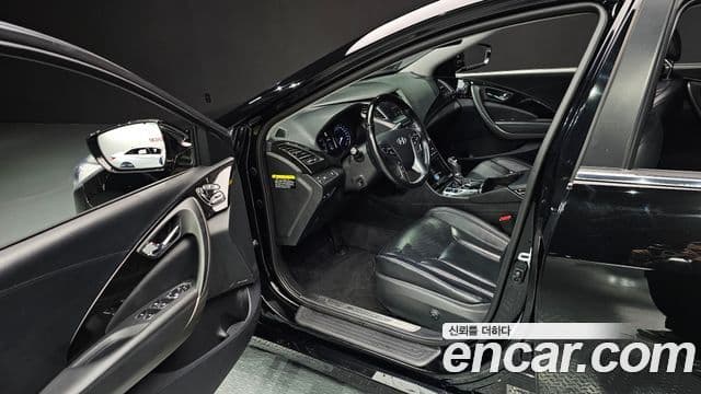 Hyundai Grandeur HG HG240 Modern Collection, 2016 11