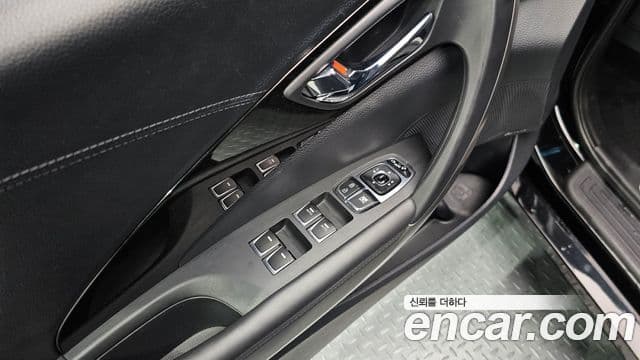 Hyundai Grandeur HG HG240 Modern Collection, 2016 18