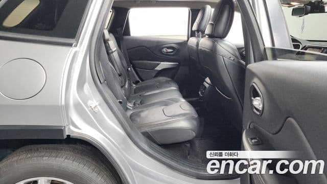 Jeep Cherokee(KL) 2.4 Longitude high AWD, 2017 12