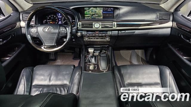 Lexus LS460 XF40, 2014 7