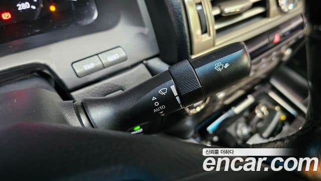 Lexus LS460 XF40, 2014 19