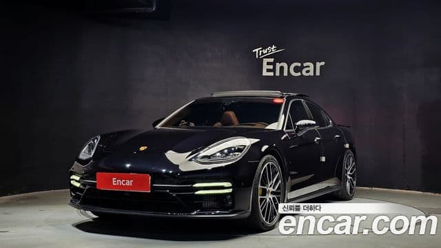 Porsche Panamera (971) 4.0 турбо S, 2022 1
