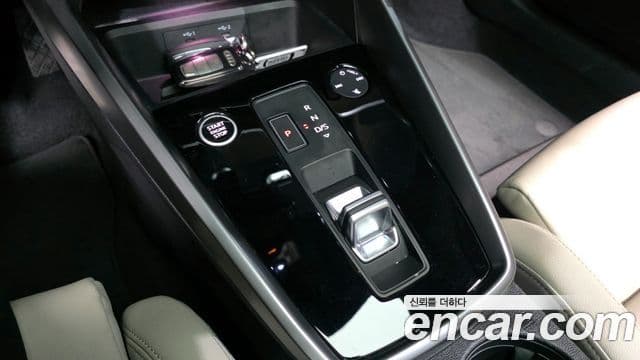 Audi A3 (8Y) Premium, 2023 9