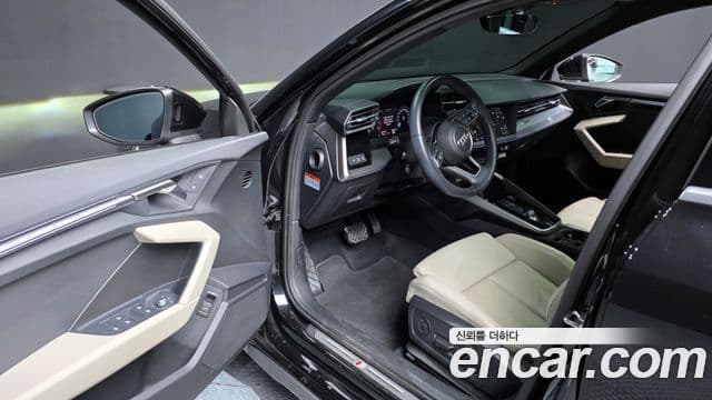 Audi A3 (8Y) Premium, 2023 10