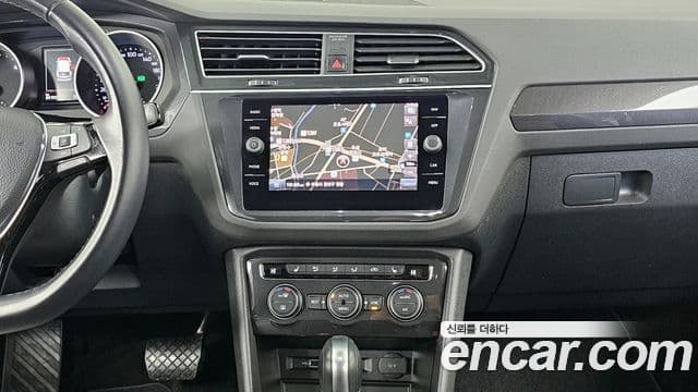 Volkswagen Tiguan 2세대 Premium, 2020 14