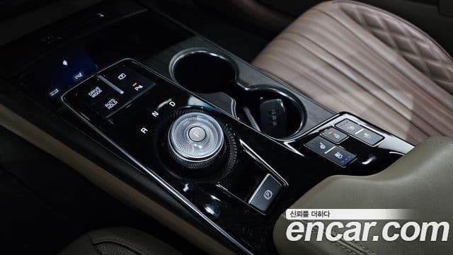 Kia K8 гибрид Signature, 2022 9