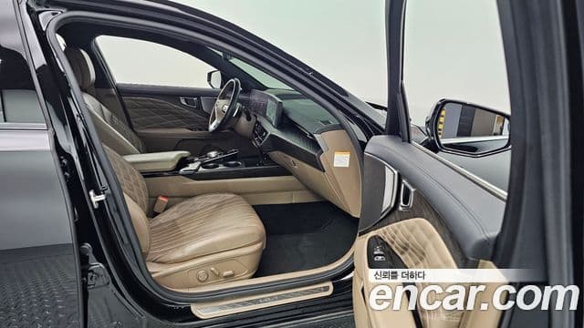 Kia K8 гибрид Signature, 2022 10