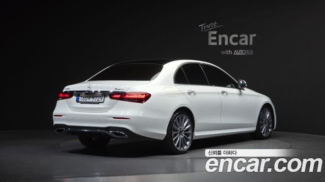 Mercedes-Benz E-класс W213 AMG Line, 2022 2