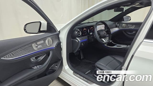 Mercedes-Benz E-класс W213 AMG Line, 2022 10