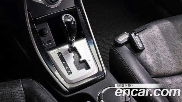 Hyundai Avante MD Premier, 2011 9