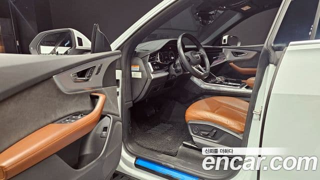 Audi Q8 (4M) Premium, 2021 10