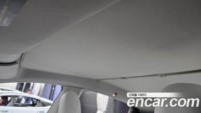 Tesla модель Y Long Range AWD, 2022 17