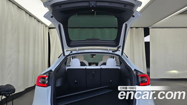 Tesla модель Y Long Range AWD, 2022 20