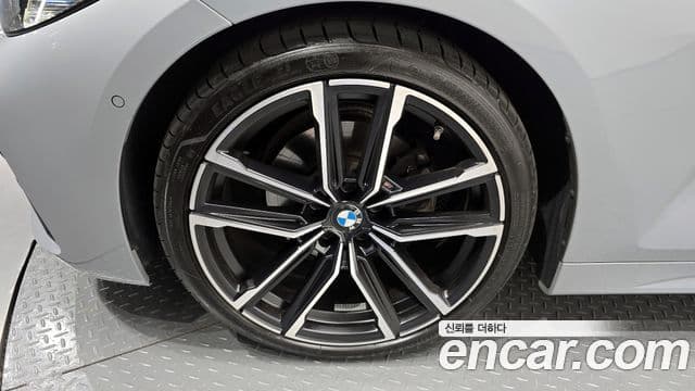 BMW 4시리즈 (G22) 420i M Sport кабриолет, 2024 все фото