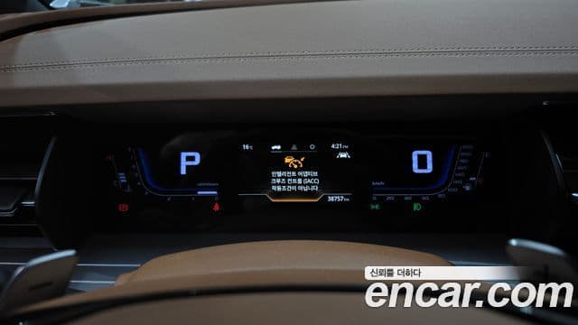 KG모빌리티(SsangYong) Torres T7, 2023 8