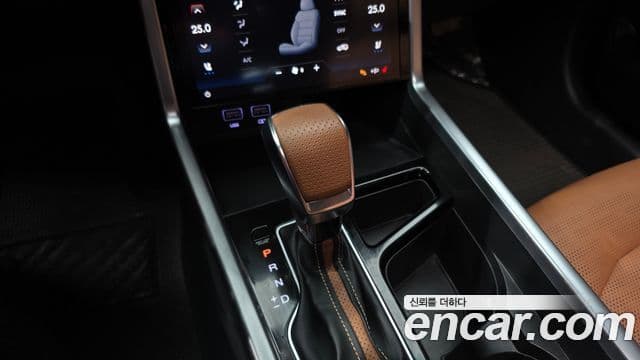 KG모빌리티(SsangYong) Torres T7, 2023 9