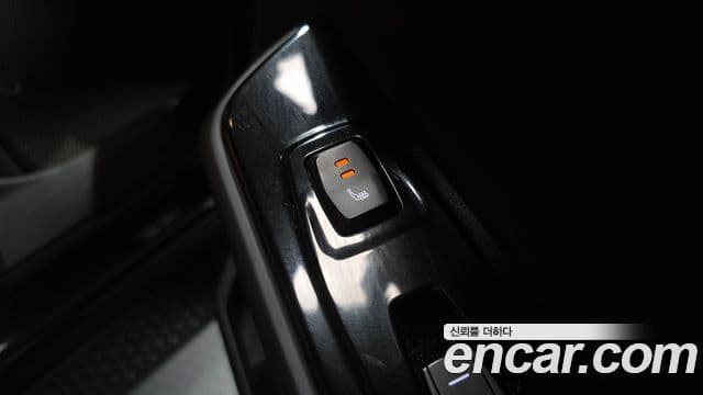 KG모빌리티(SsangYong) Torres T7, 2023 19