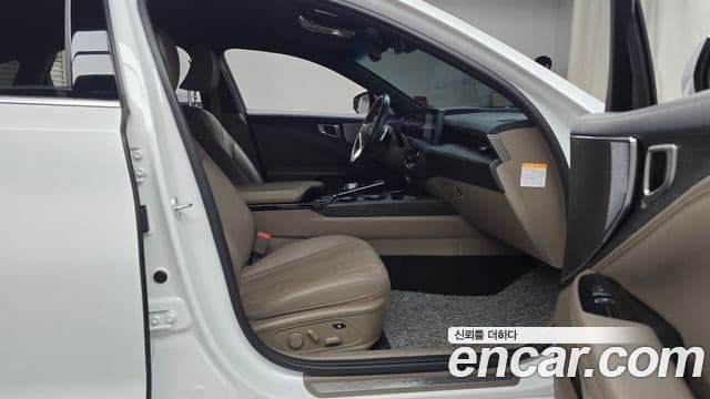 Kia K8 гибрид Noblesse, 2023 11