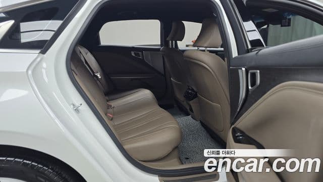 Kia K8 гибрид Noblesse, 2023 12