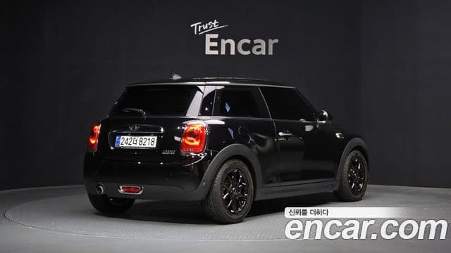 Mini Cooper 3세대, 2016 2