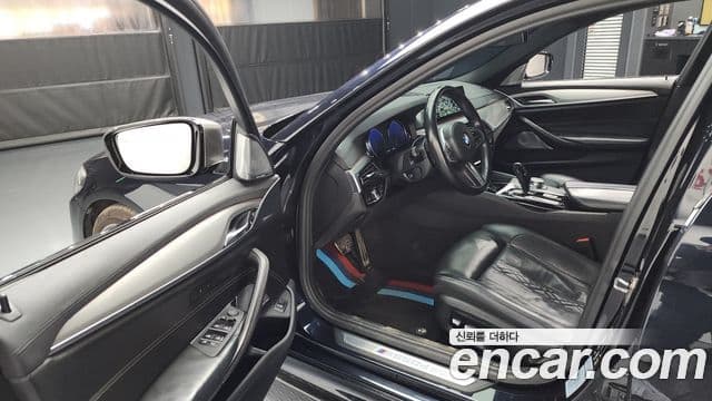 BMW 5시리즈 (G30), 2018 10