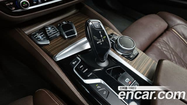 BMW 5시리즈 (G30) 520d M Sport Plus, 2018 9