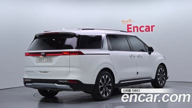 Kia Carnival 4세대 Signature, 2021 2