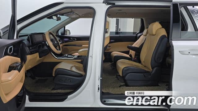 Kia Carnival 4세대 Signature, 2021 10