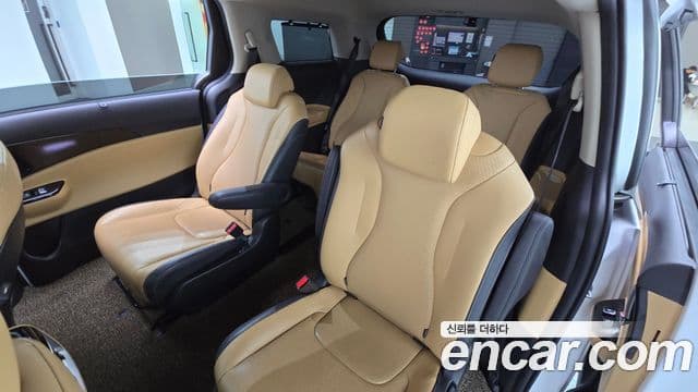 Kia Carnival 4세대 Signature, 2021 12